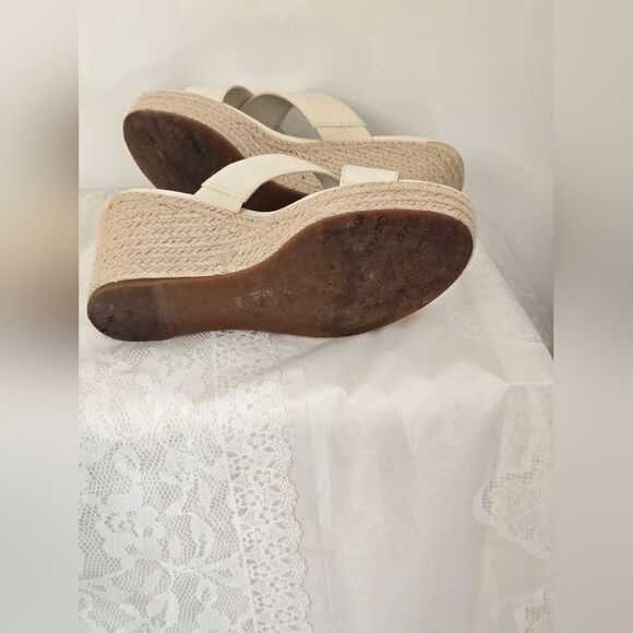 Calvin Klein Cream Wedge espadrilles Slip-On Shoes - Picture 7 of 7